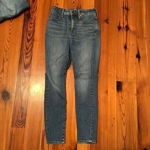 Madewell curvy high rise skinny crop jeans size 26 25”